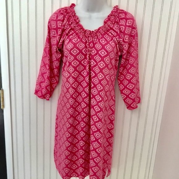 Erma's Closet Pink & Whote Geo Print Dress - Picture 1 of 1